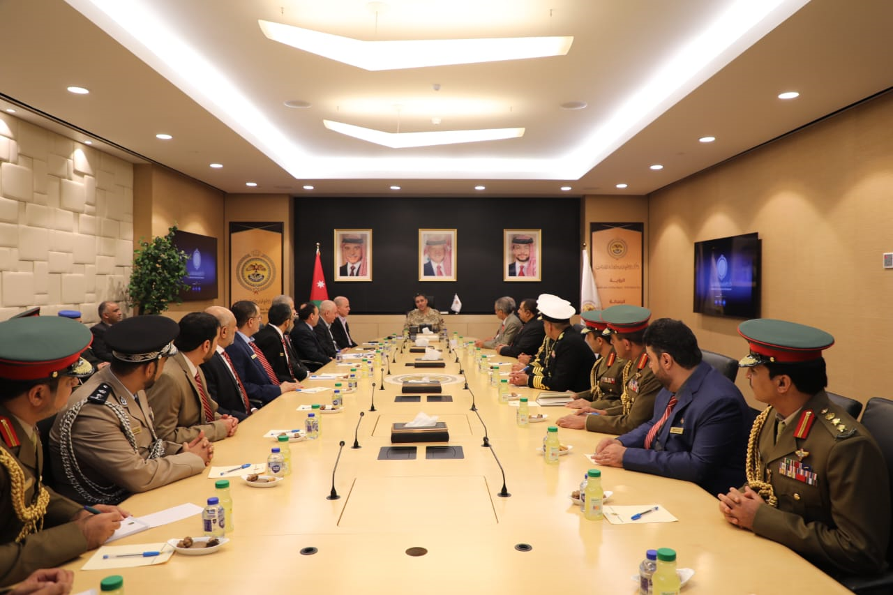 4d04dca4-5a25-45a3-84b8-abdf92e9d5f6